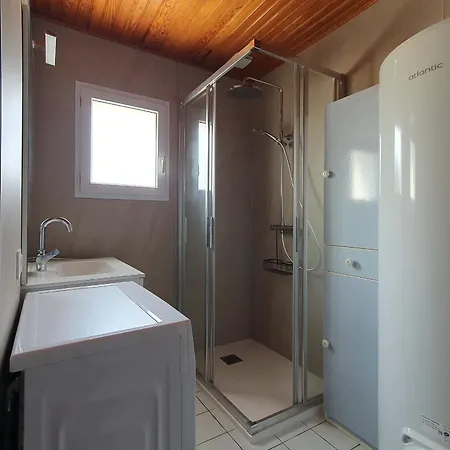 Vakantiehuis Maison De Au Calme - Animaux Admis - Fr-1-476-228