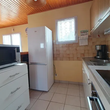 Vakantiehuis Maison De Au Calme - Animaux Admis - Fr-1-476-228 *