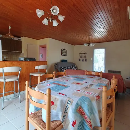 Maison De Au Calme - Animaux Admis - Fr-1-476-228 בית נופש