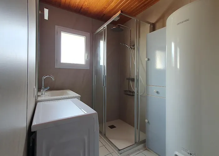 Vakantiehuis Maison De Au Calme - Animaux Admis - Fr-1-476-228