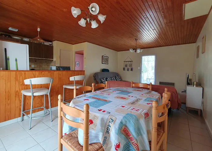 Maison De Au Calme - Animaux Admis - Fr-1-476-228 Vakantiehuis